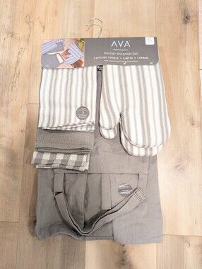 NWT Ava Kitchen Essential 6 Piece Set